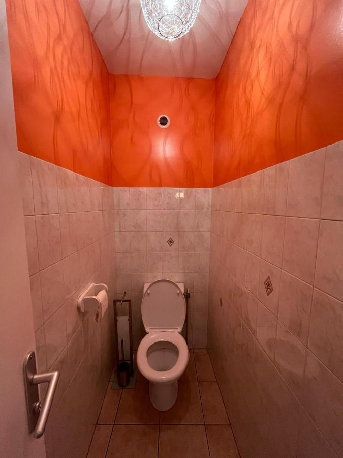 Maison Au Coeur De La Rue Pietonne Saint-Jean-Pied-de-Port Ngoại thất bức ảnh