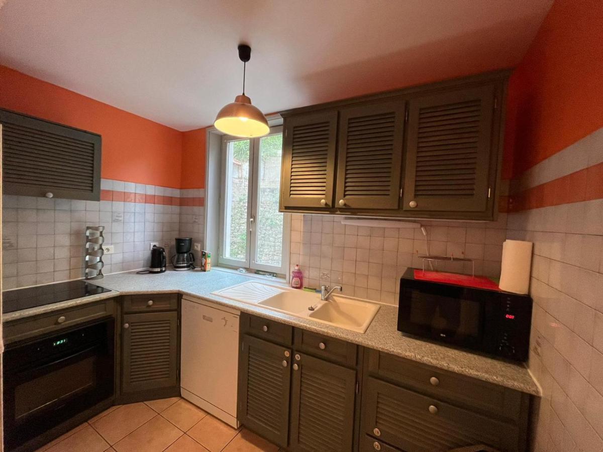 Maison Au Coeur De La Rue Pietonne Saint-Jean-Pied-de-Port Ngoại thất bức ảnh